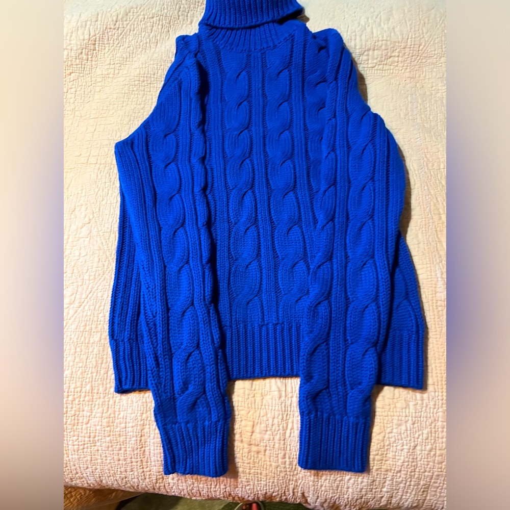Womens cable knit sweater